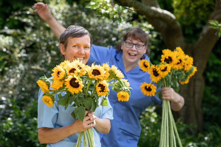 YOUR-LOCAL-HOSPICE-IS-CALLING-ON-YOU-TO SHARE-THE-SUNSHINE!