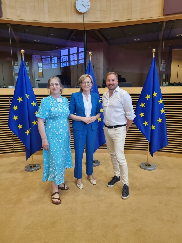 EU Commissioner Mairead McGuinness with teachers Audrey O Neill, & Ian Packham